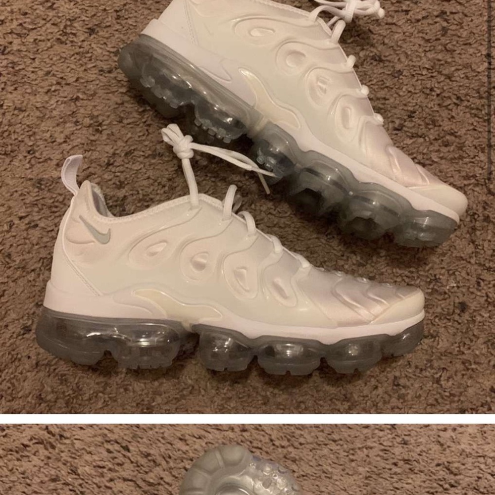 Nike vapor max shoes